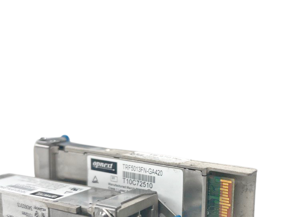 Alternative view of Gbic Opnext XFP 10Gb 1310nm 10km - TRF5013FN-GA420