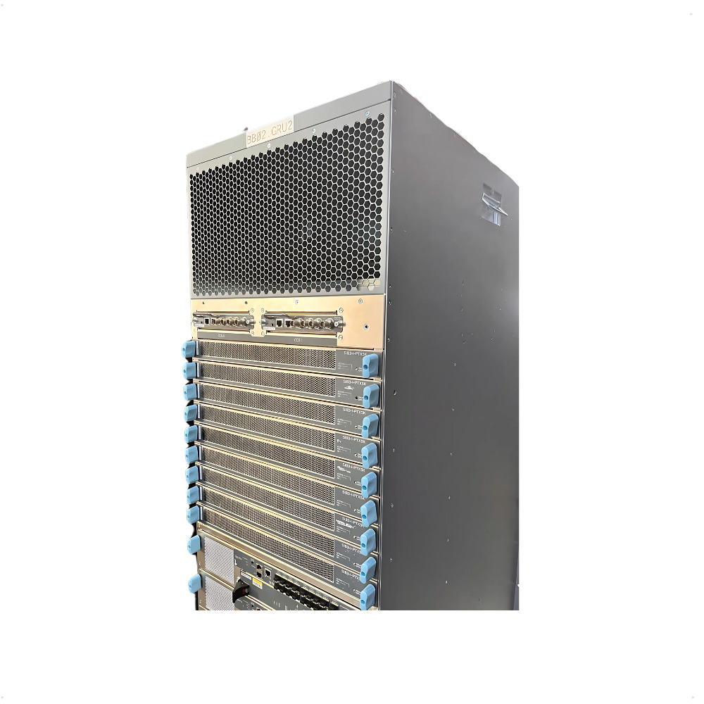 Roteador Juniper PTX5000 60 portas 100gb 96 portas 10gb - Imagem 2