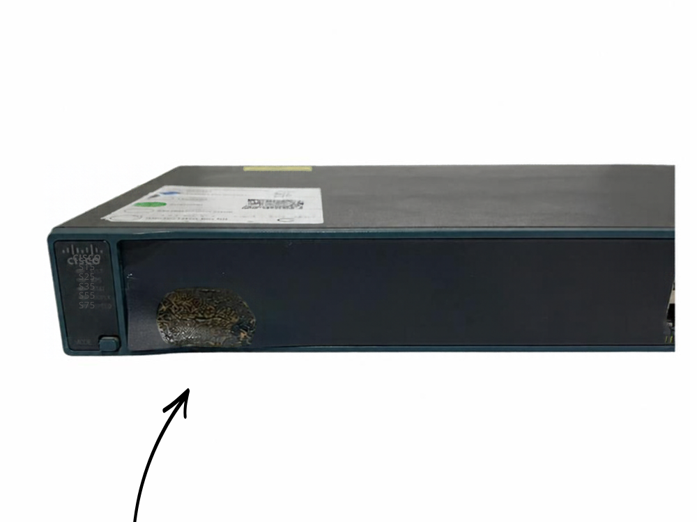 Switch Cisco Catalyst WS-C2960+24TC-BR - 24 portas 10/100 + 2 SFP - Imagem 3