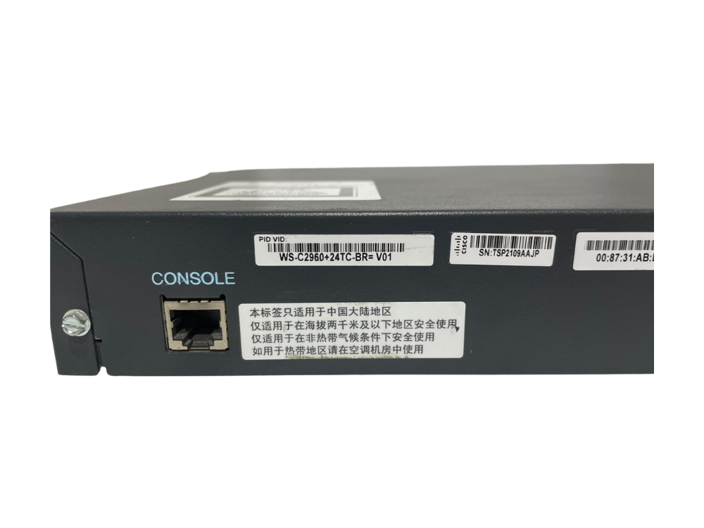 Switch Cisco Catalyst WS-C2960+24TC-BR - 24 portas 10/100 + 2 SFP - Imagem 5