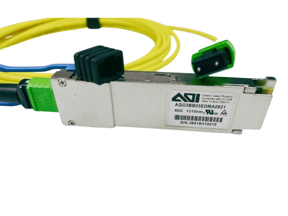 Alternative view of Cordão Óptico AOC QSFP/MPO 40Gb 1310mn 5M - AQO3BB03EDMA0821
