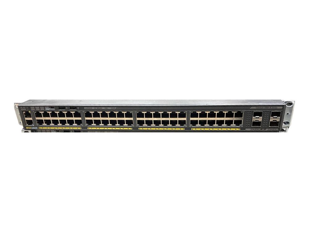 Switch Cisco Catalyst C2960X-48LPS-L 48 portas PoE + 4 SFP