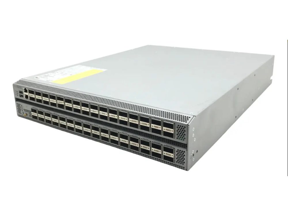 Alternative view of Switch Cisco Nexus N3K C3164Q-40GE 64 Portas QSFP+ 40GbE